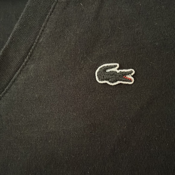Women’s Lacoste v neck - Picture 3 of 3